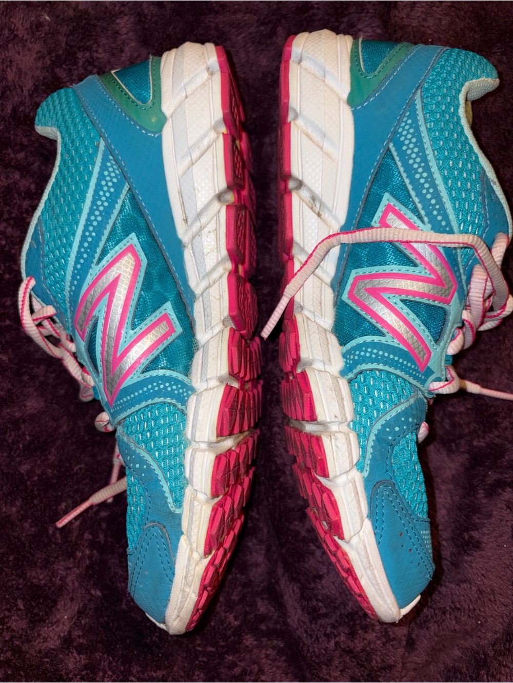 Shoes - Picture 3 of 6